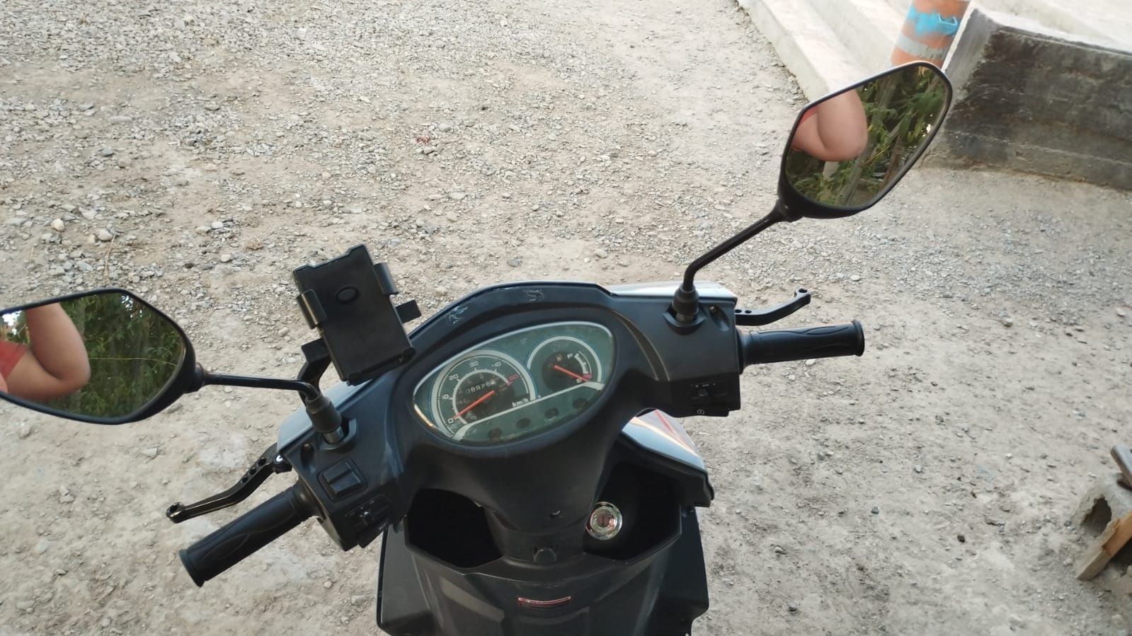 Мопед М12 bennali