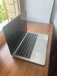 Macbook pro 2020. M1