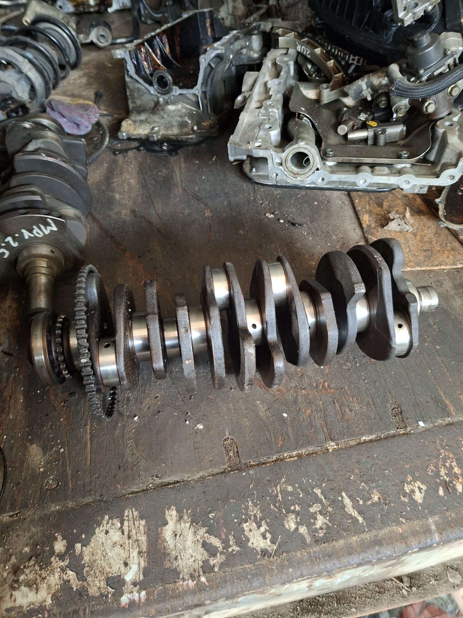 Коленках  VR6,  объём 2.8.  Worksvagen