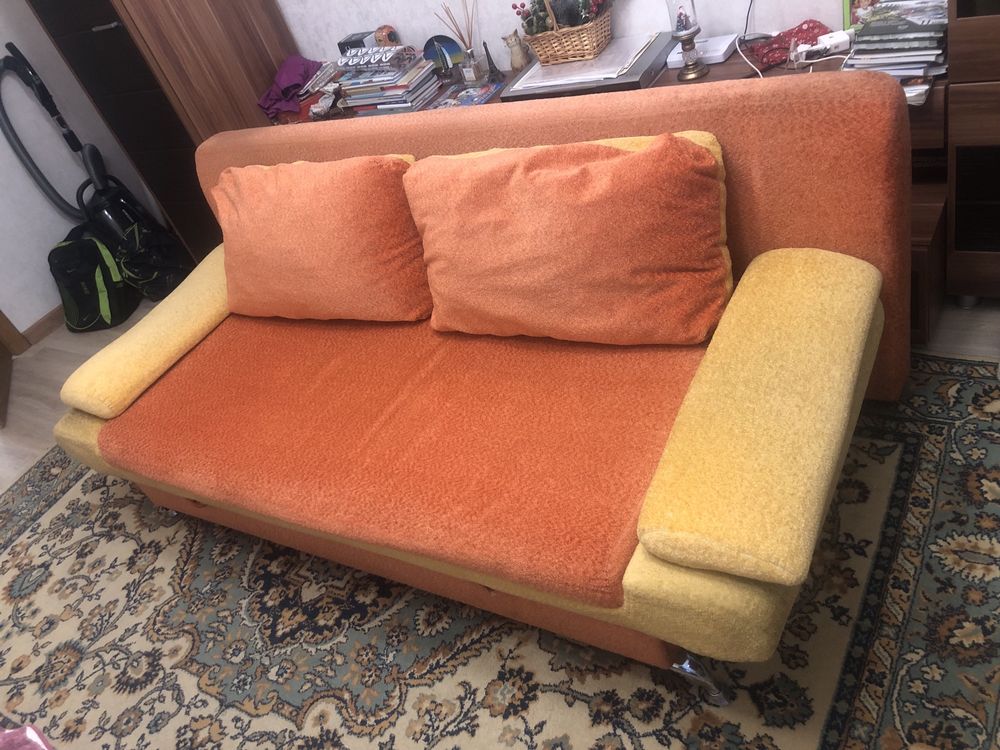 Продам Диван туахту. Срочно