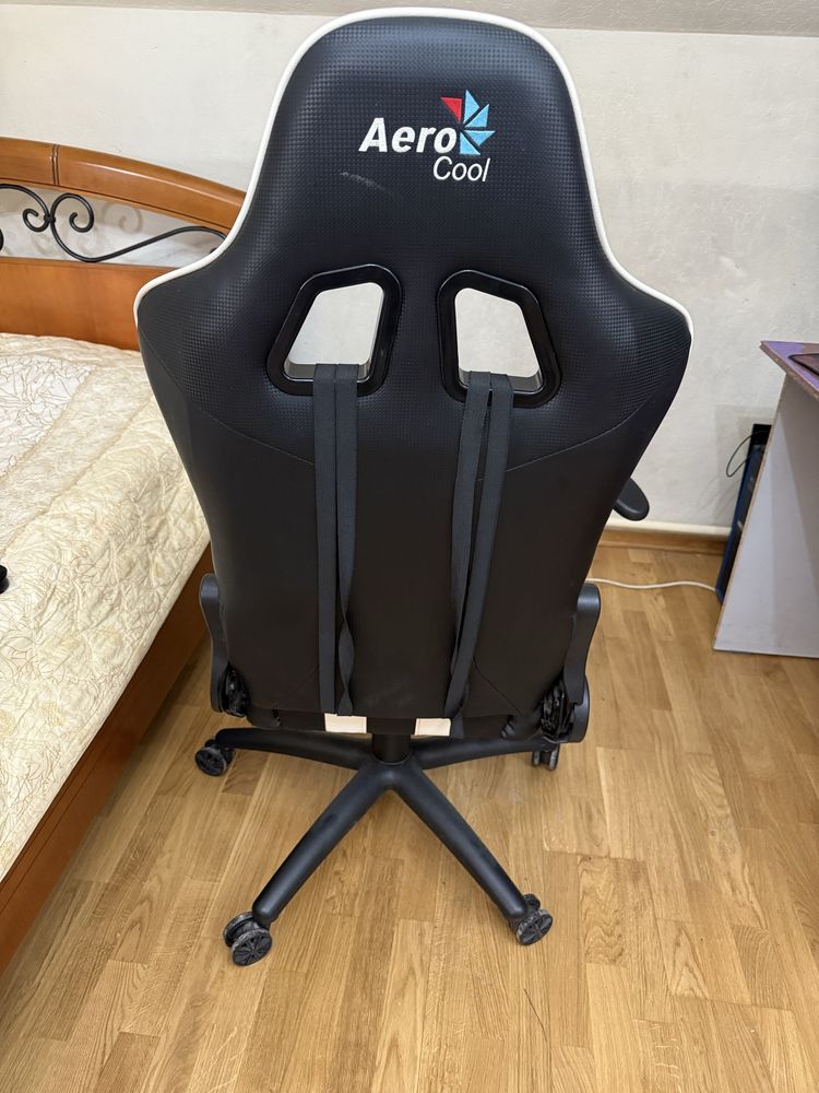 Компьютерное кресло Aero cool ac120
