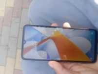 Продам телефон Poco c61