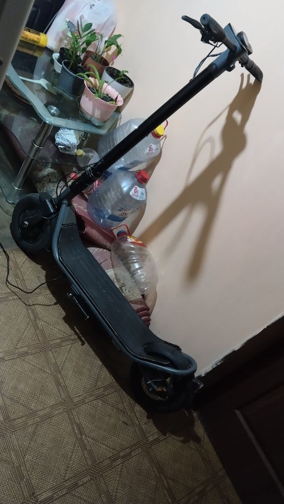 Электросамокат продам