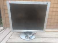 Монитор 60Hz в хорошем состоянии