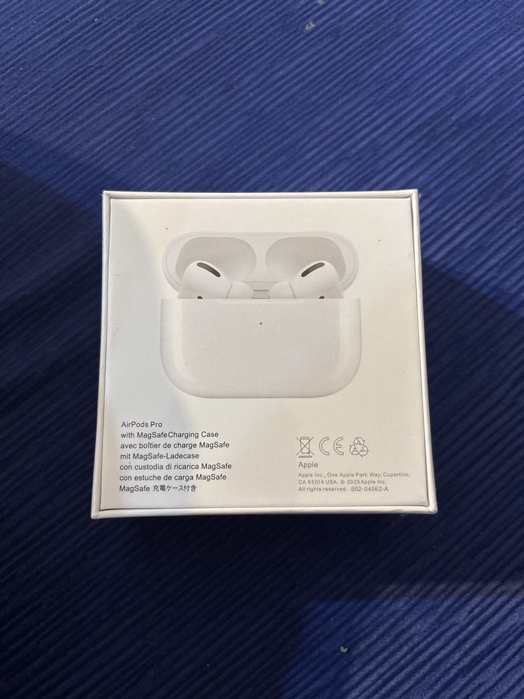 Airpods pro запечатанные