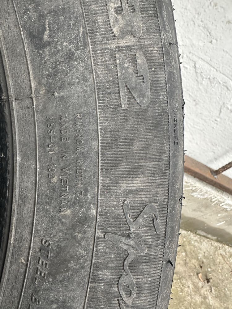 Шины летние 235/65r17
