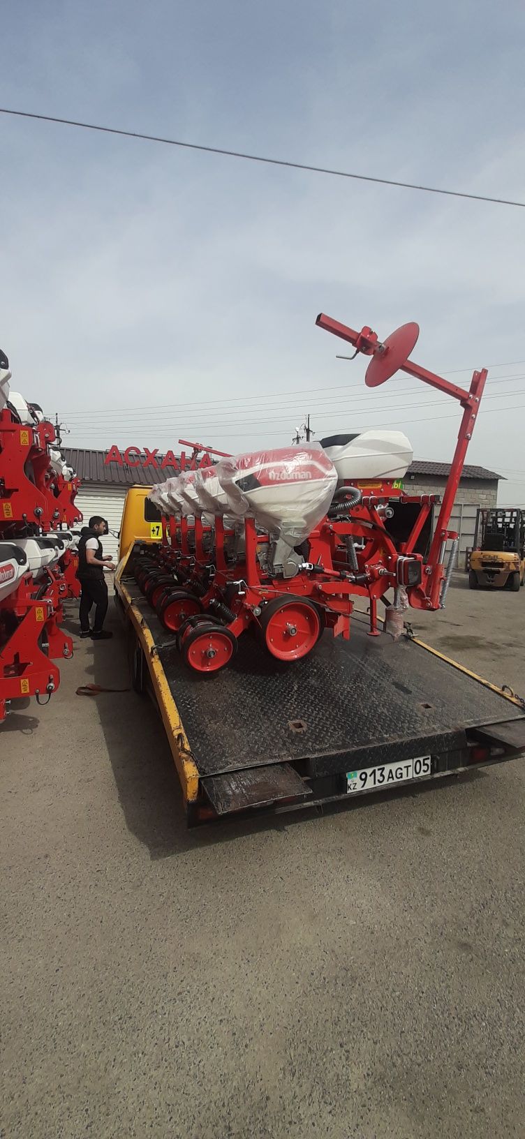 Сеялка точного высеваа OZDUMAN HVM-D 6-8