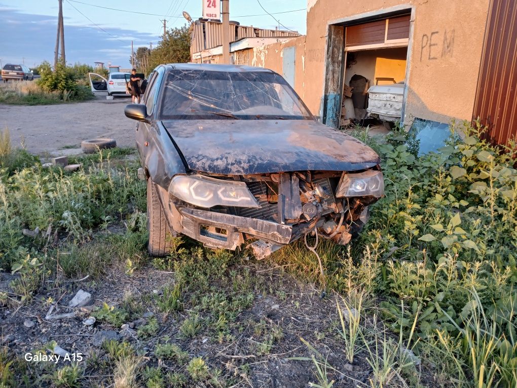 Дейво нексия на запчасти есть все