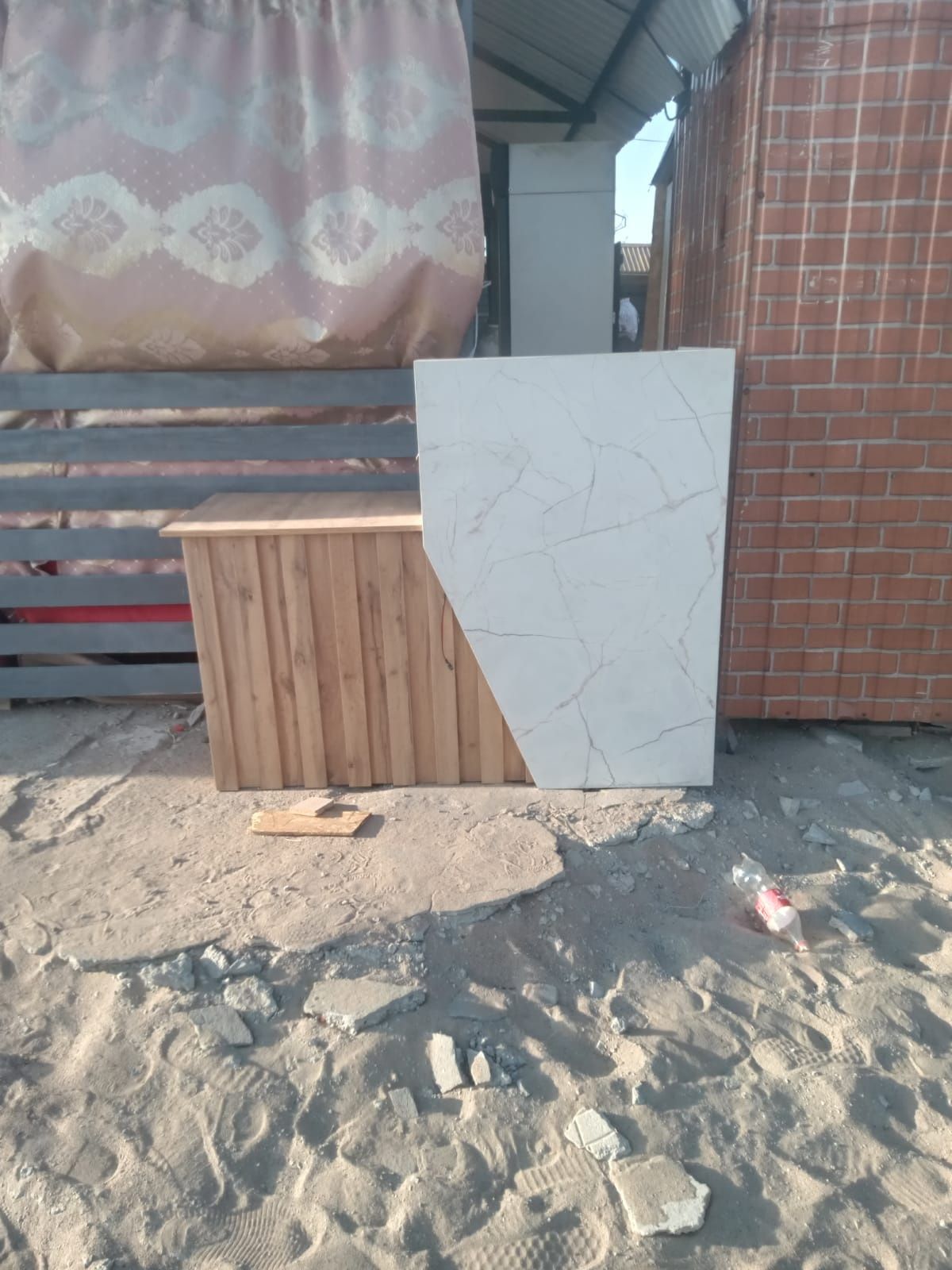 Продам барную стойку
