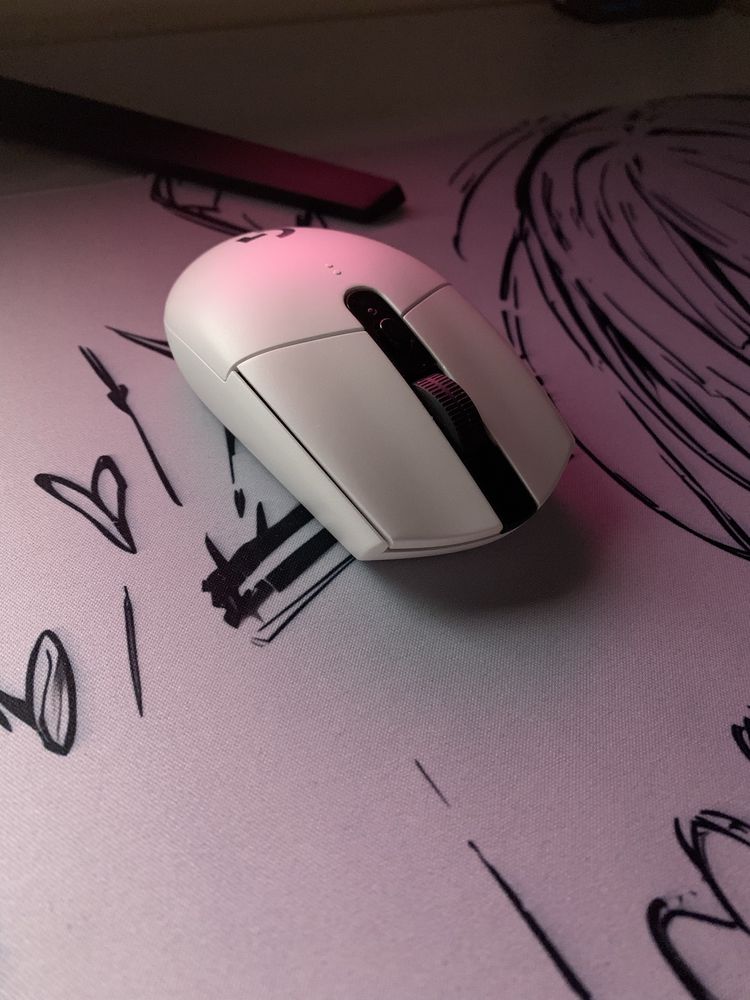 Мышка Logitech g304