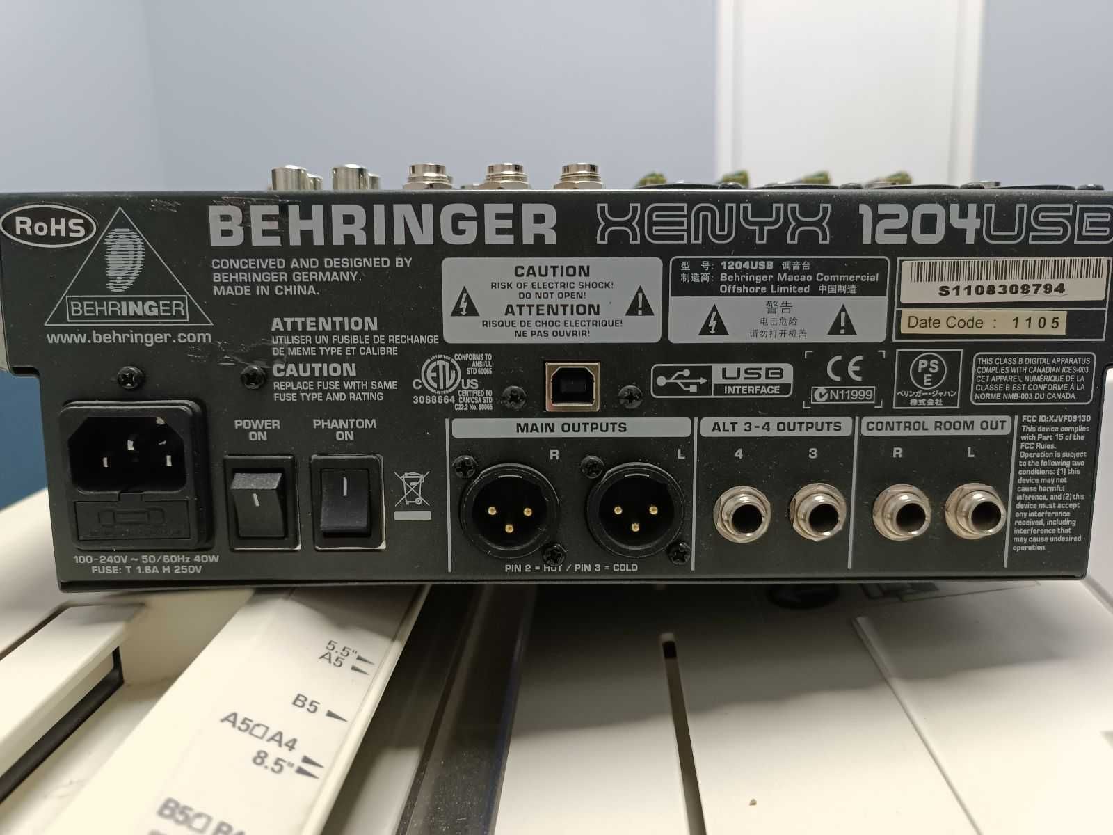 4 Микшерный пульт ( behringer / yamaha )