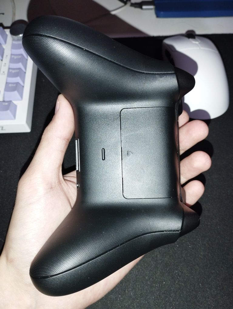 Геймпад Xbox Series