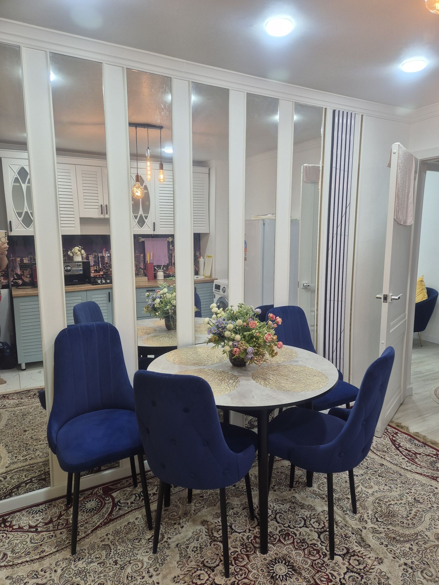 Сдам посуточно и почасовую 1 ком VIP квартиру
