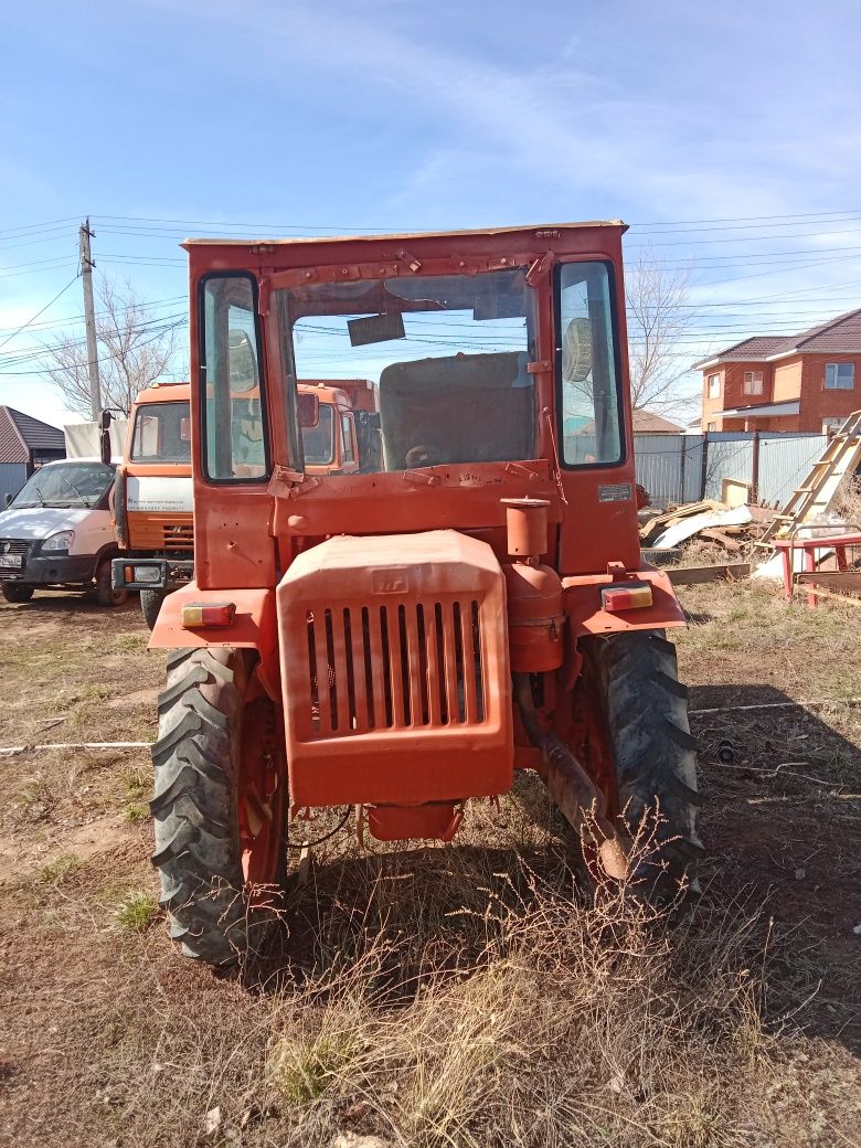 Продам трактор хтз т-16 на ходу журип тур