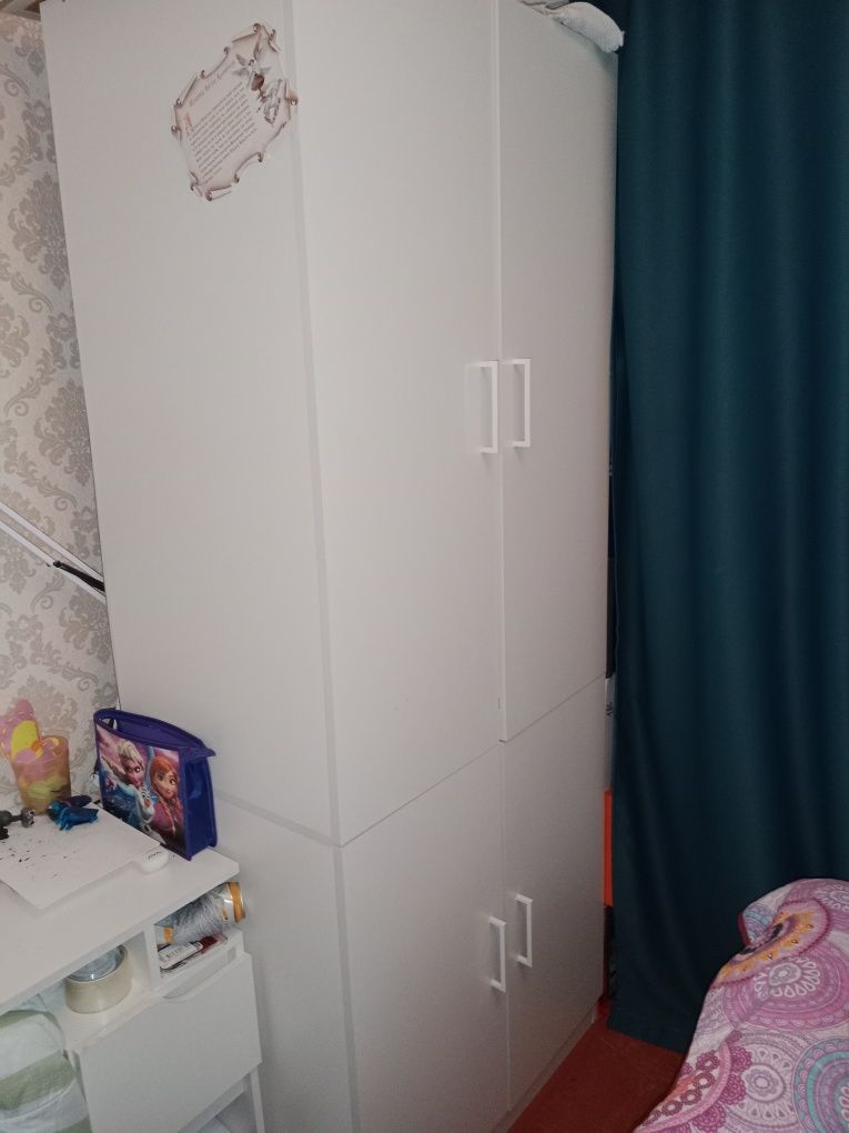 Продам 2 шкафа в отличном состоянии