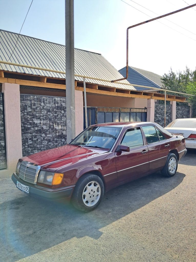 Мерседес бенз w124