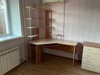 Продам компьютерный стол