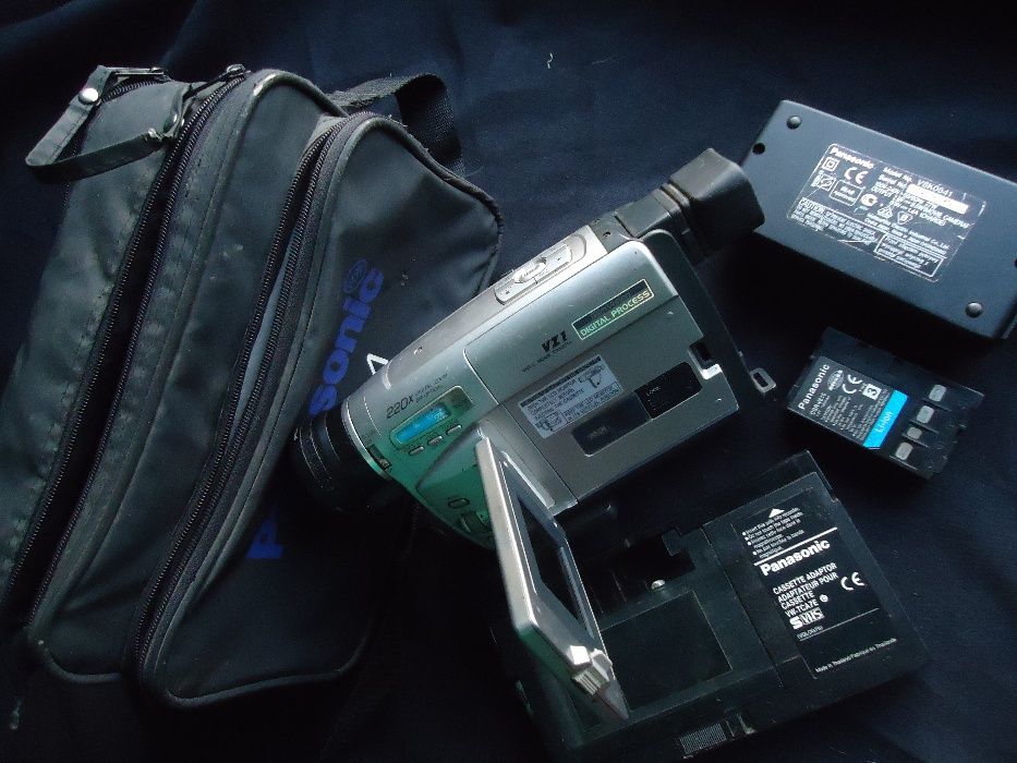 Камера Panasonic Made in Japan Япония Адаптер - батарея Кассета Сумка