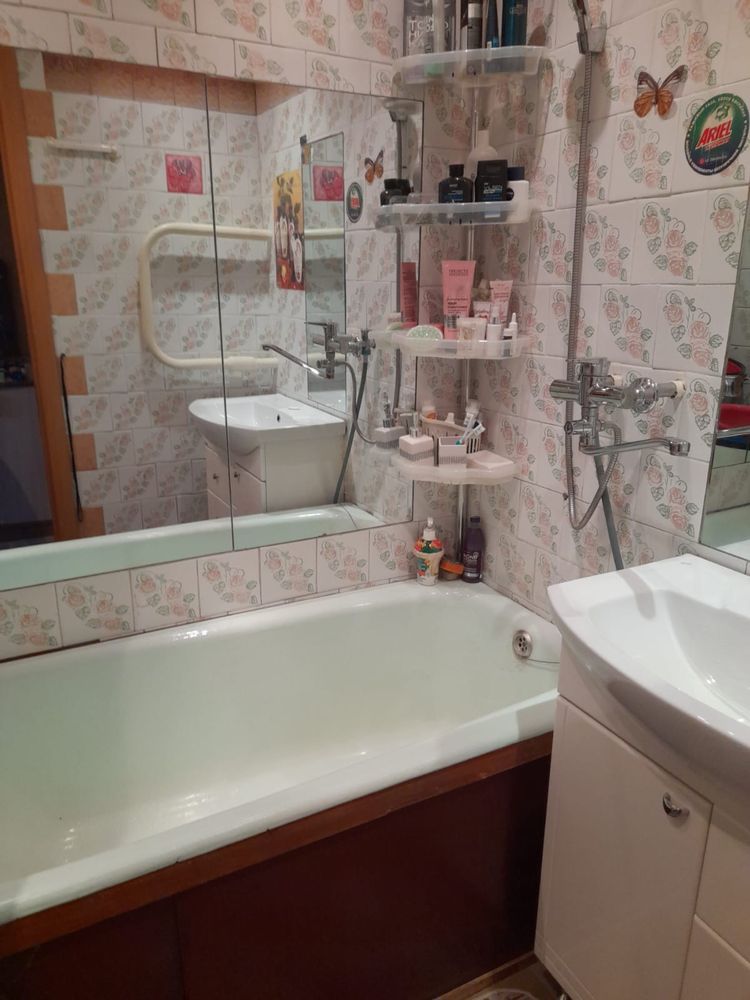 Продам 3 комнатную квартиру