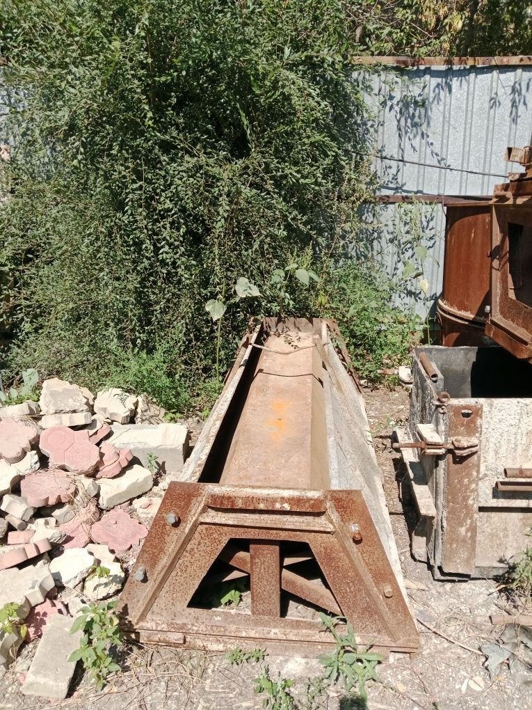 Срочно продам Формы для Ж/Б изжедий