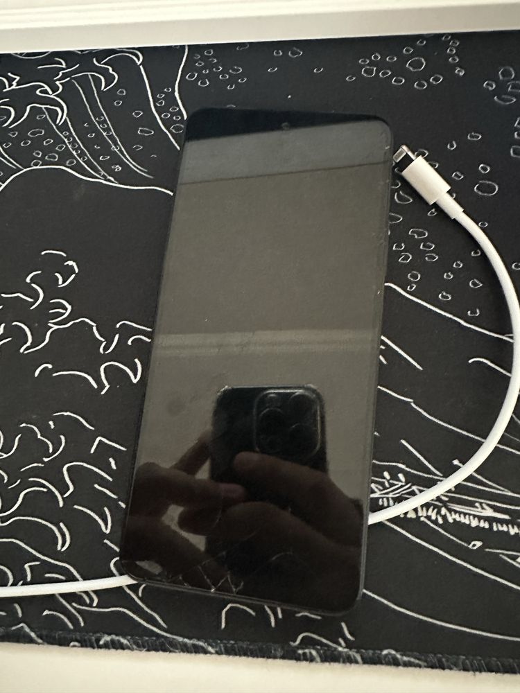 Redmi note 12 продам срочно!