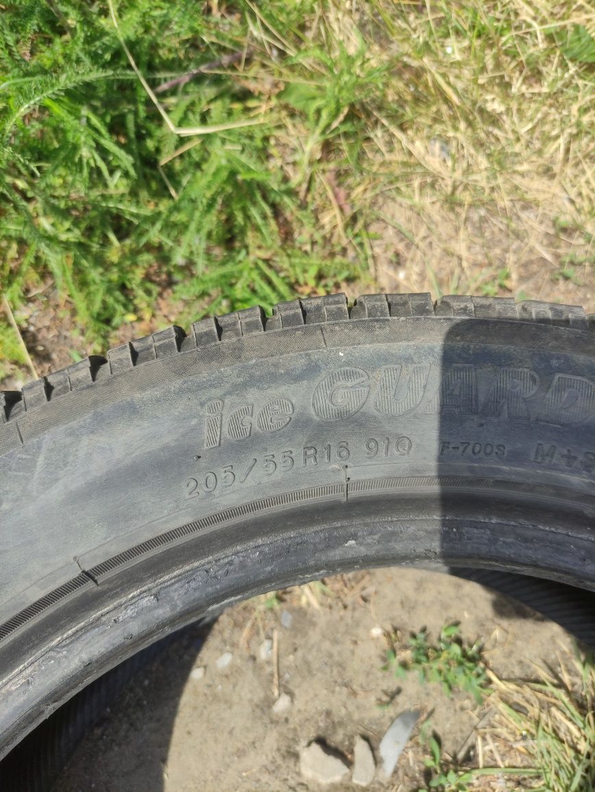 Продам зимнюю резину р16