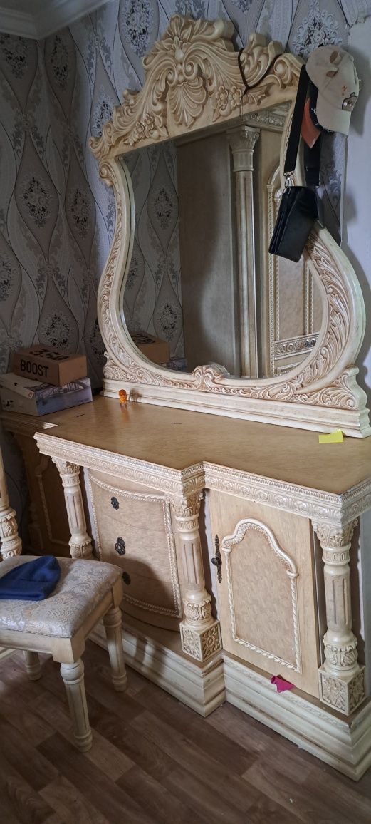 Продам срочна спални гарнитура