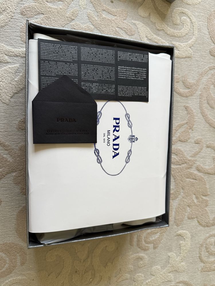 Мужские кроссовки Prada
