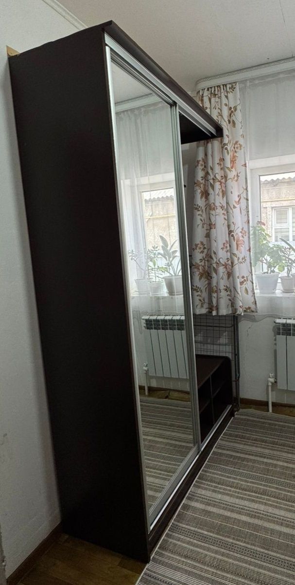 Продается  прихожий