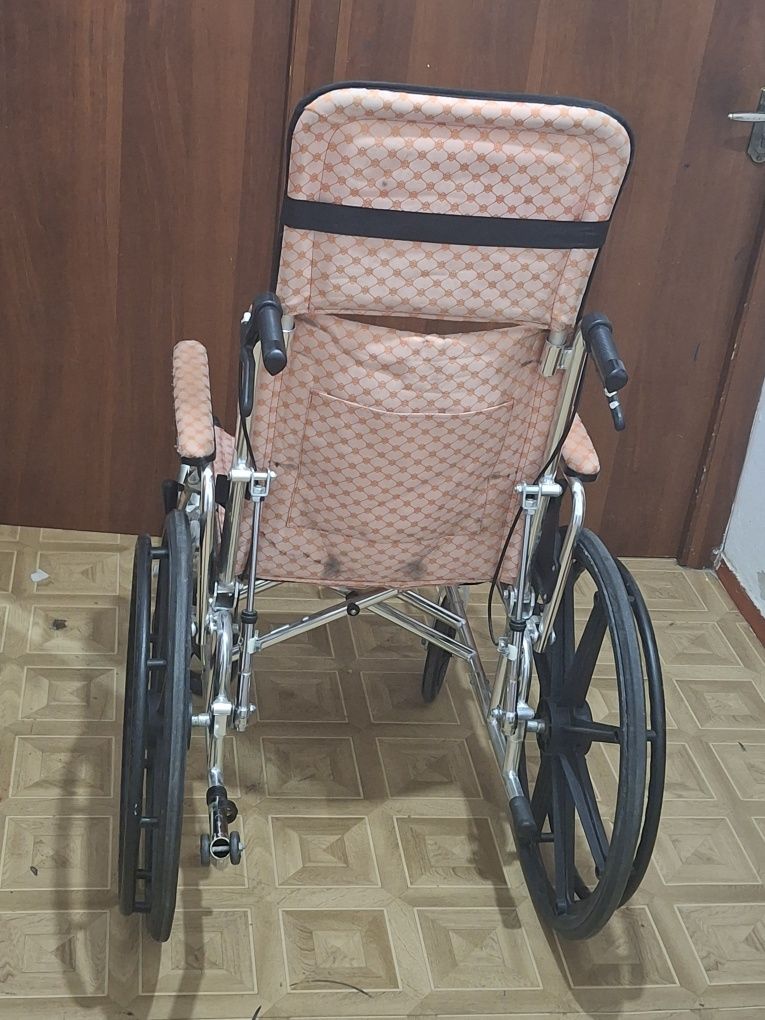 Инвалидная коляска