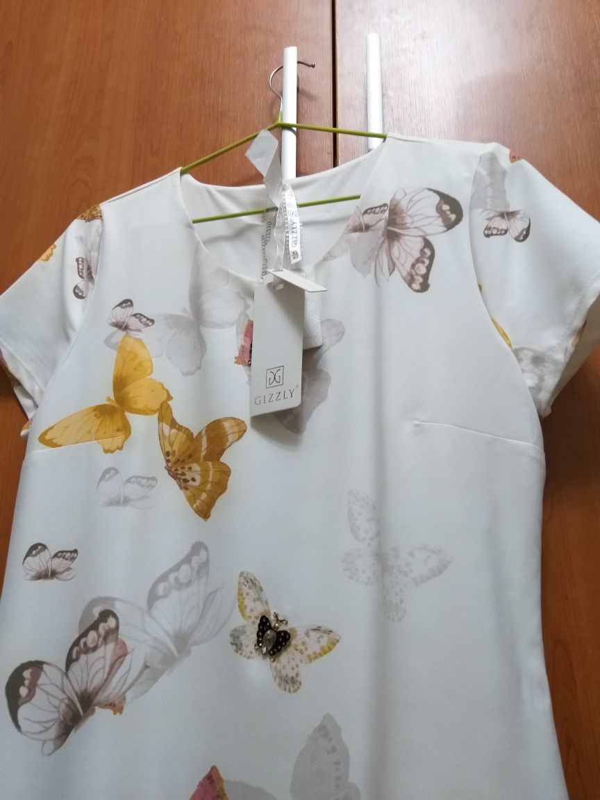 Платье с бабочками