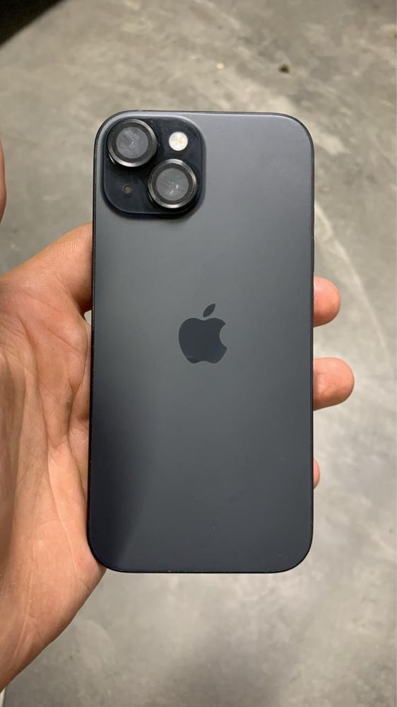 Iphone 15 на гарантии