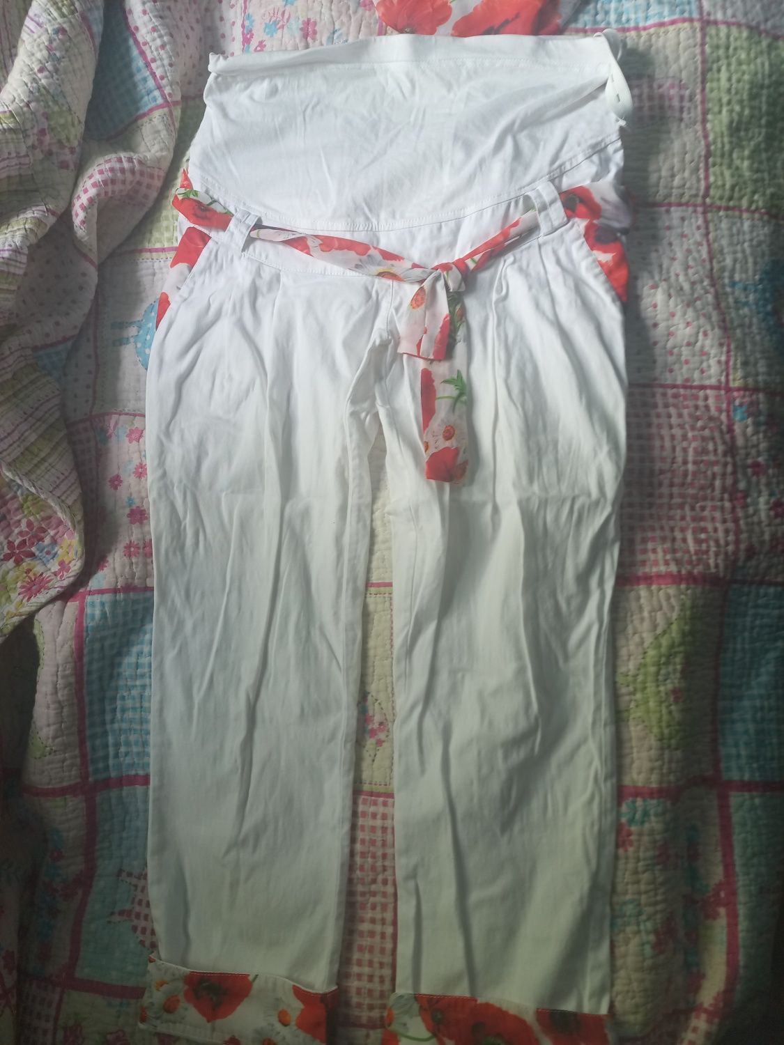 Продам джинсы для беременных