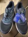Продаю новые кроссы Joma