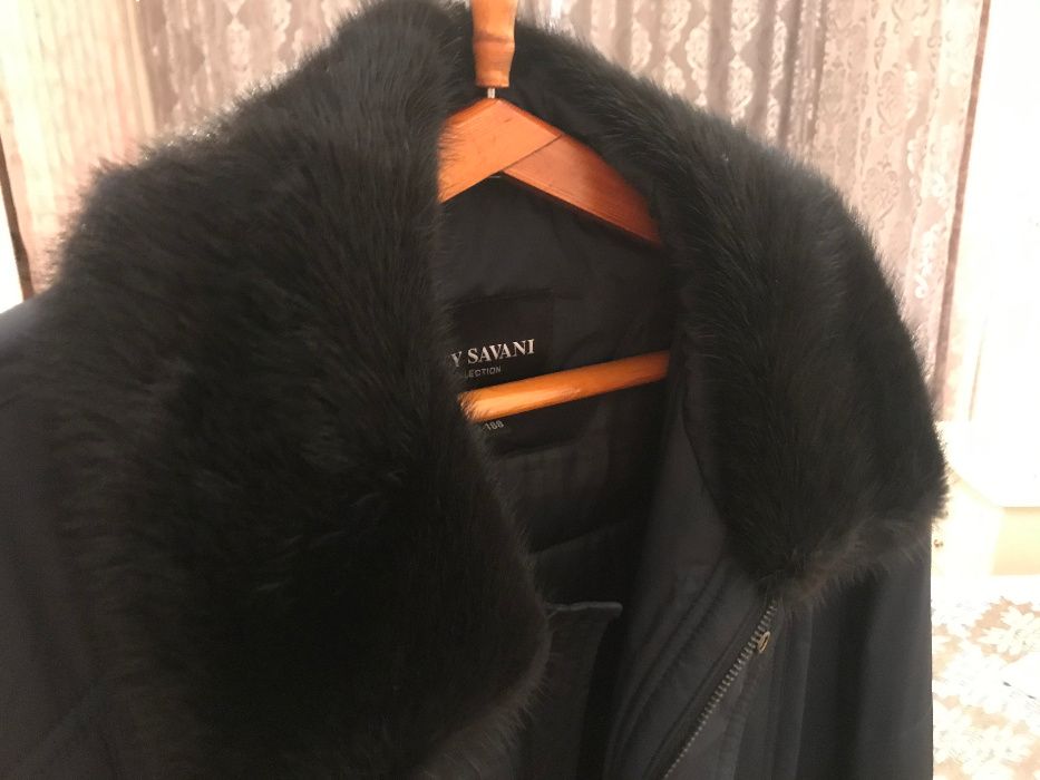 Продам НОВУЮ зимнюю куртку производство ТУРЦИЯ, очень удобная, теплая.