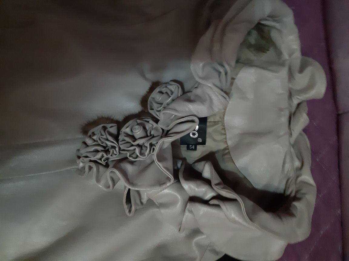 Продам кожаный плащ