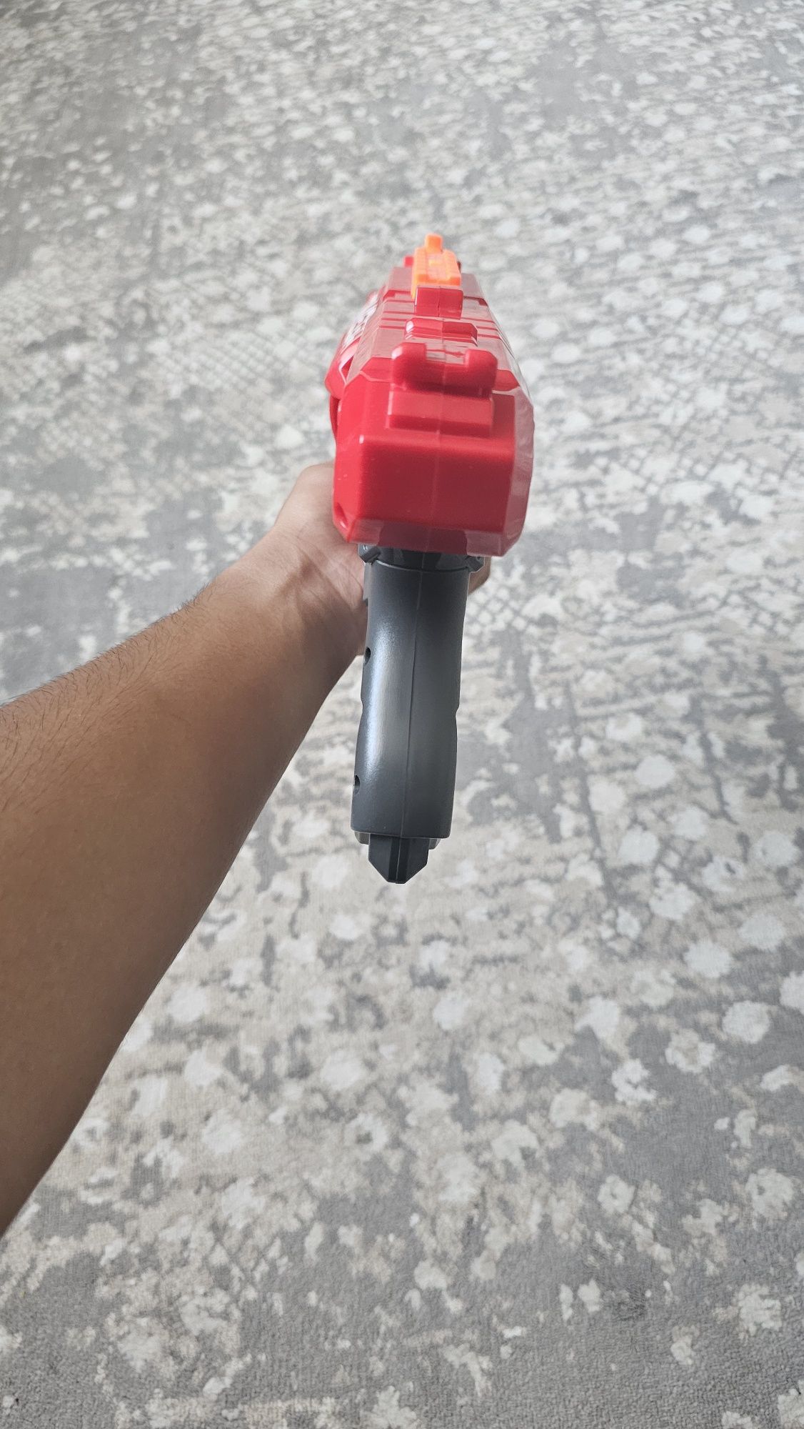 Продам игрушечное оружие NERF Бластер Мега Циклон

ШОК