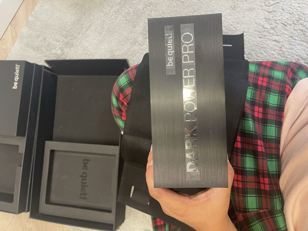 be quite DARK POWER PRO 13 - 1300w