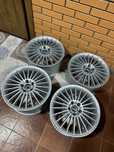 Продам диски от мерседес amg r18