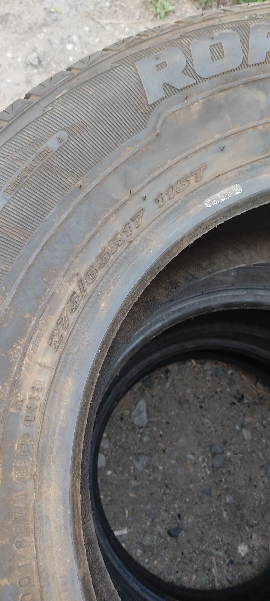 Продам шины Roadstone 275/65 R17