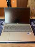 Ноутбук HP i5.