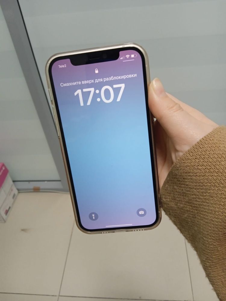 Продам айфон 12 в идеальном состоянии