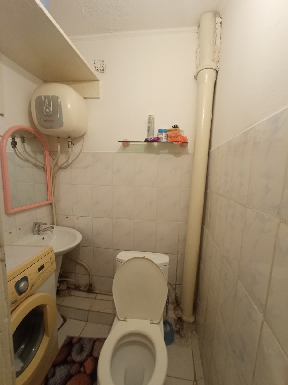 Продаётся 1-комнатная в кирпичном доме, солнечная сторона