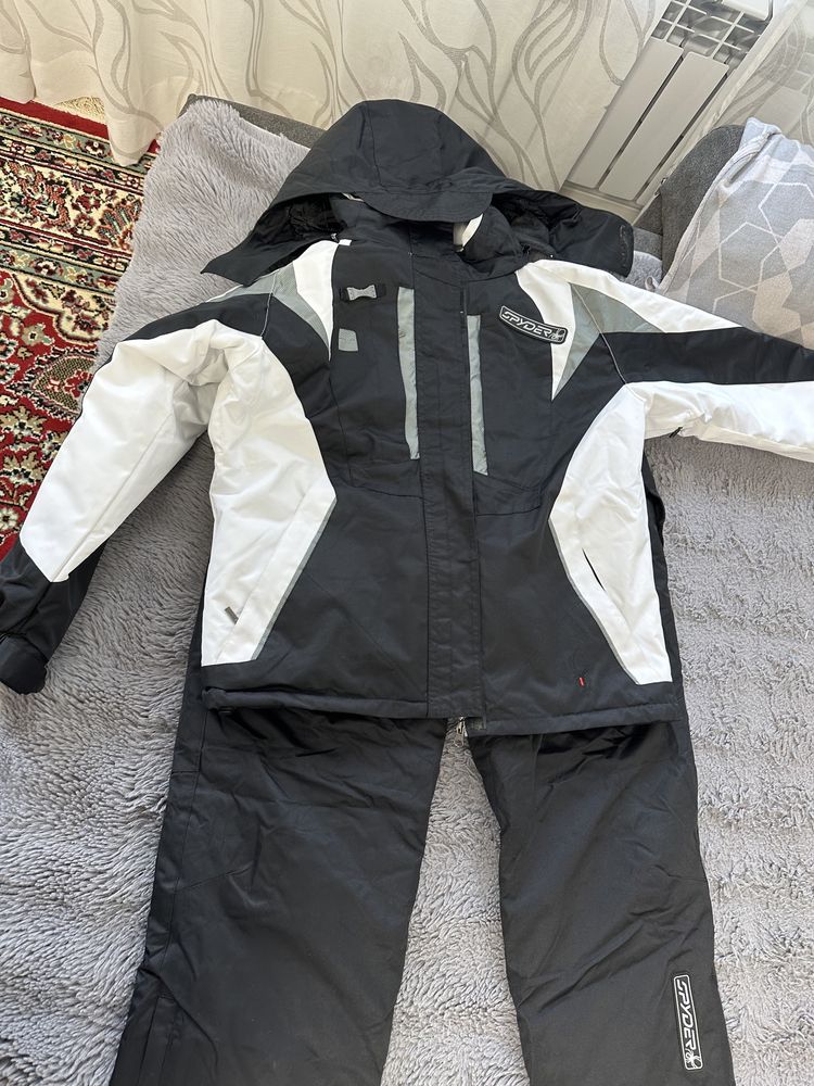 Продам горнолыжный костюм