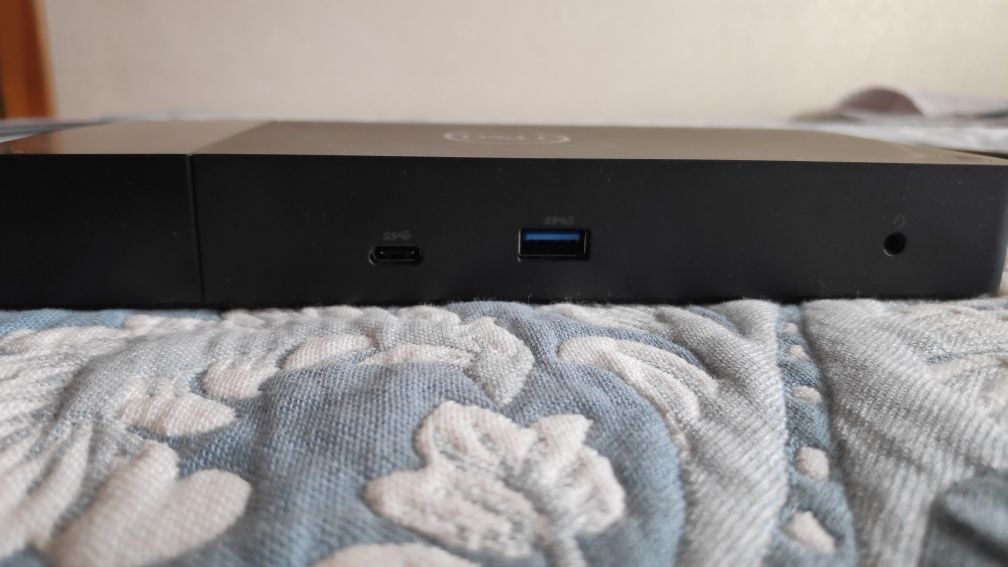 Док-станция Dell WD-19