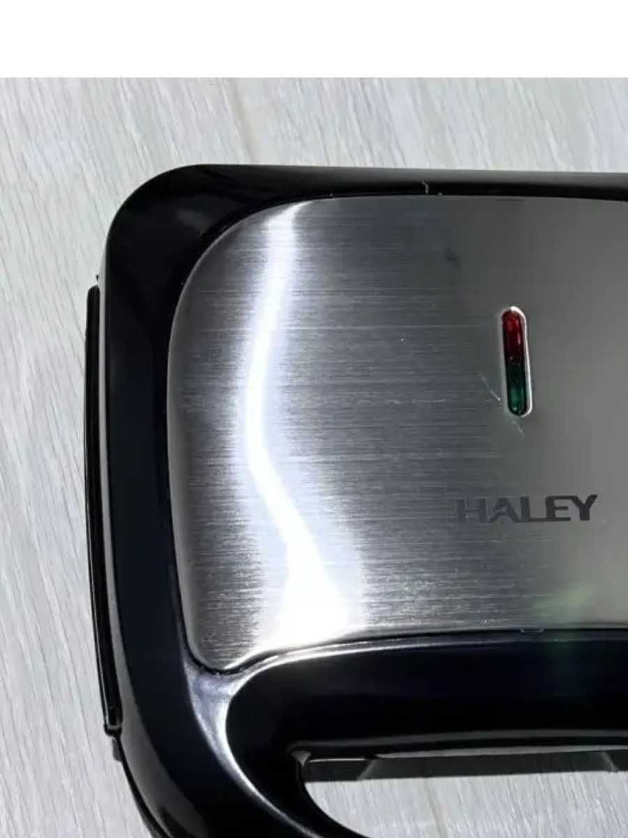 Продам вафельницу haley