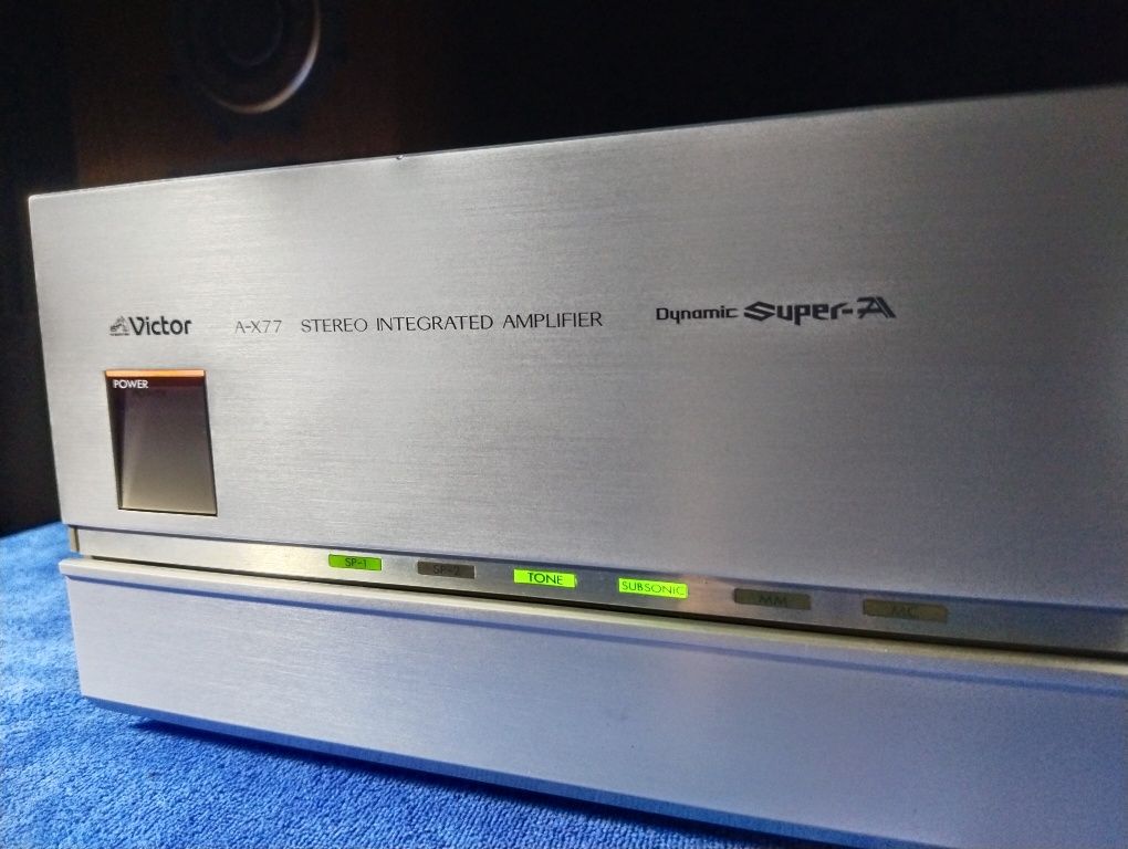 VICTOR/JVC A-X77 стерео усилитель