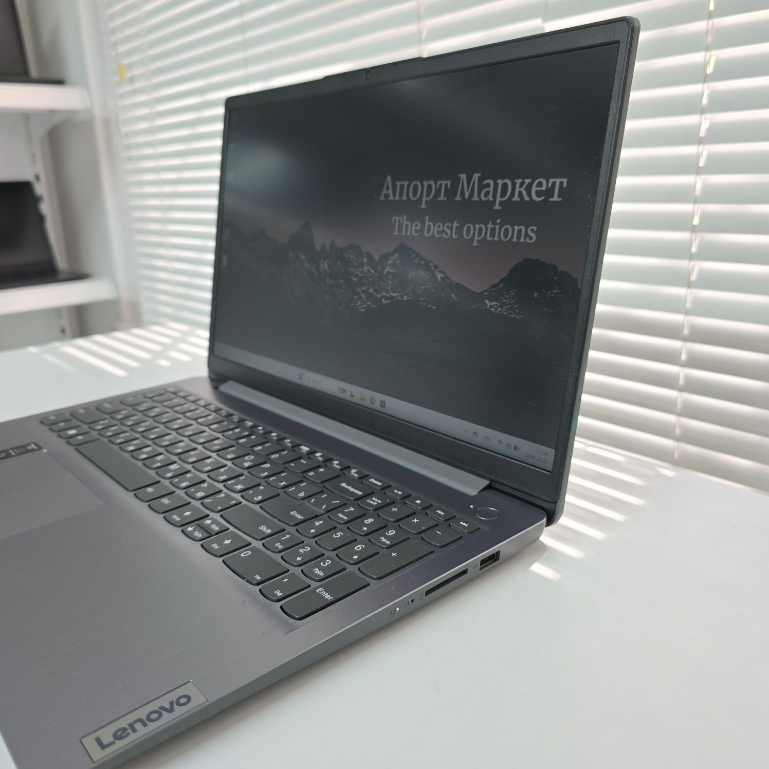 Ноутбук Lenovo Ideapad 3