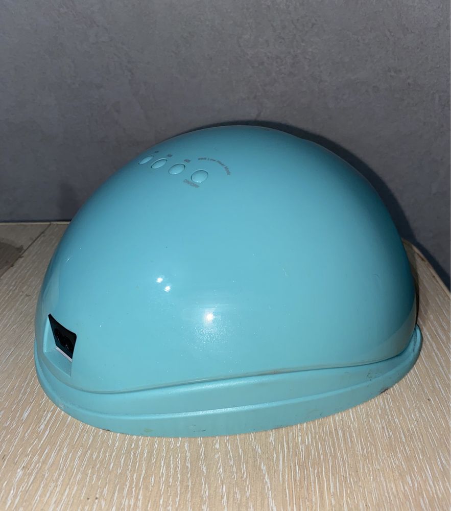 Продам LED/UV лампу SUN