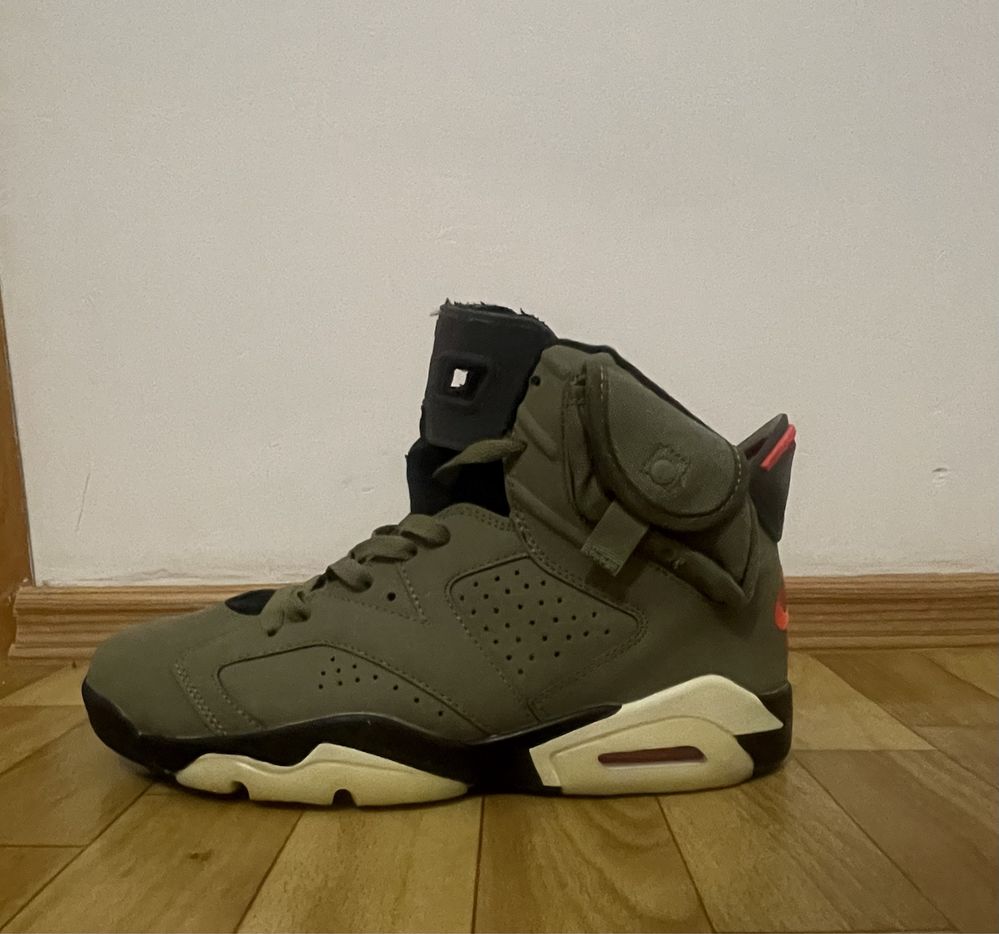 Баскетбольные кроссовки NIKE AIR JORDAN 6